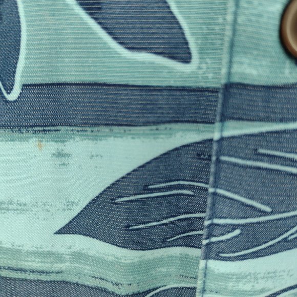 Quiksilver Waterman Collection Tailored Fit Floral Hawaiian Button Up Shirt - Picture 6 of 6